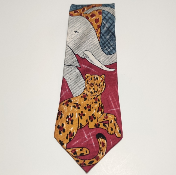 1991 Vintage World Wildlife Fund WWF design #106  Animal Print Silk Tie - Picture 1 of 8